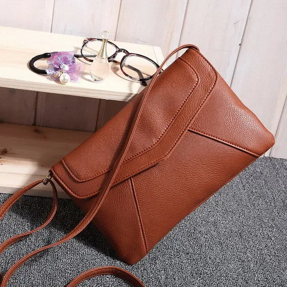 Casual Vintage Small Women Bags Leather Messenger Bag Retro Envelope Bag Handbag and Purse Sling Crossbody Shoulder Bag Thin