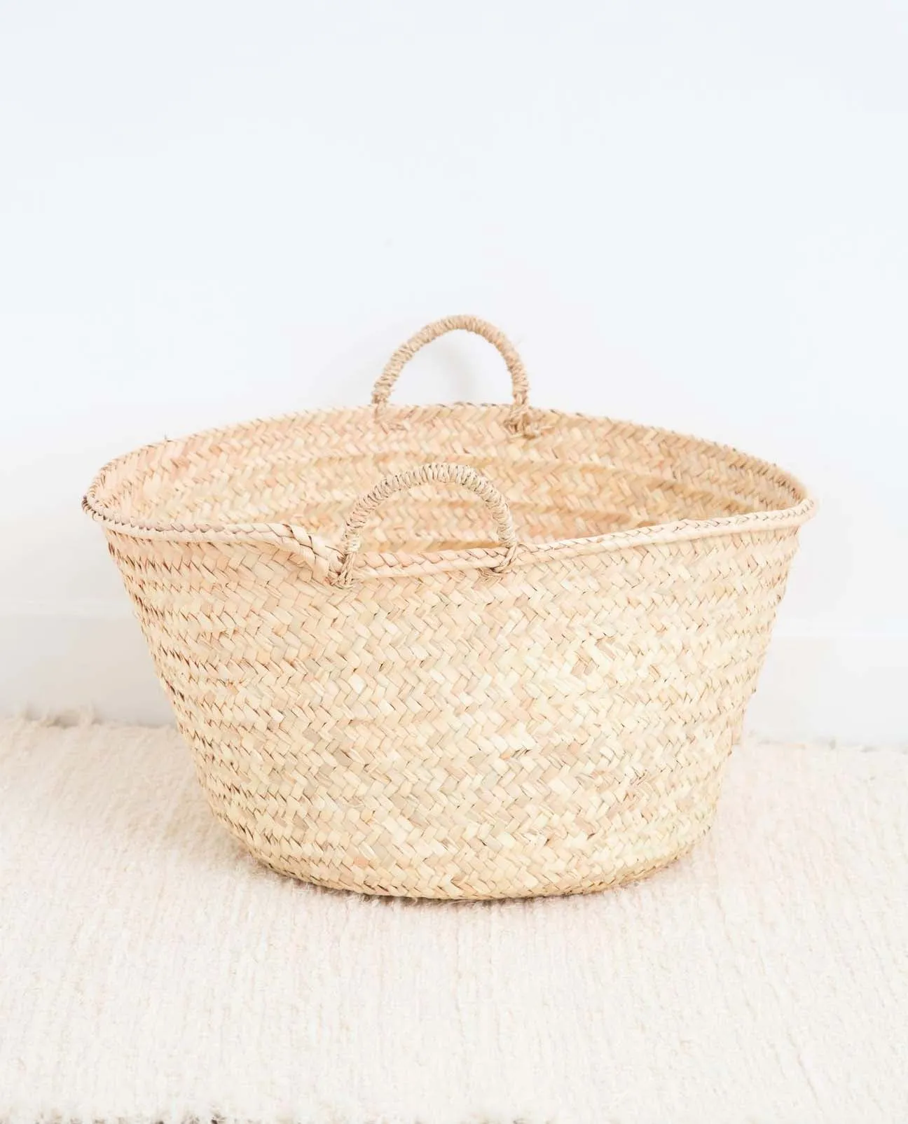 Classic Basic Straw Basket