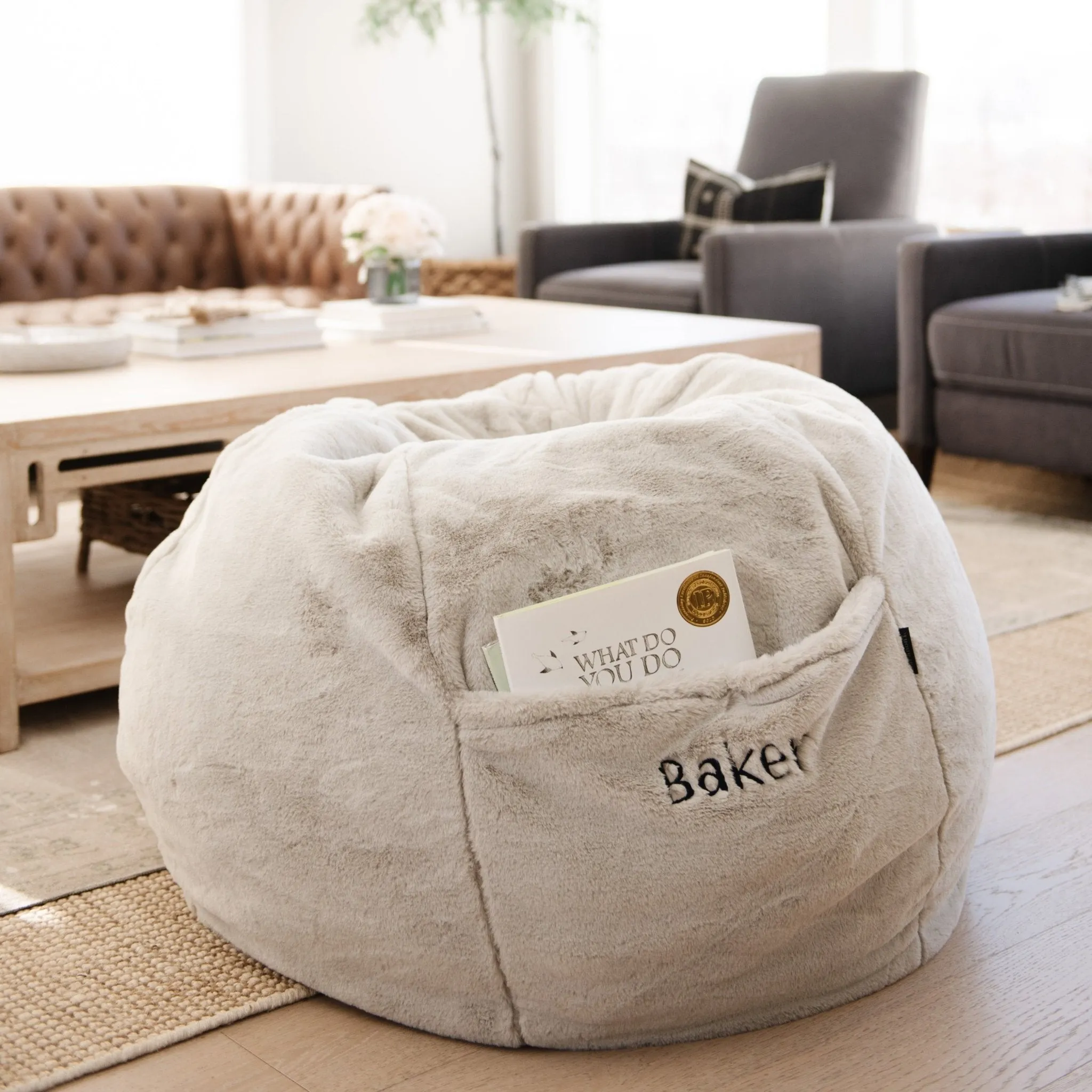 GRAND FAUX FUR BEAN BAG CHAIRS