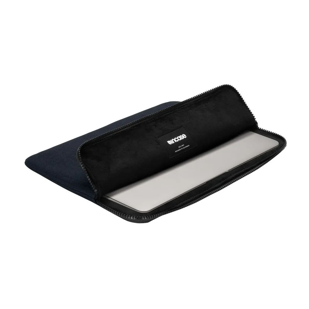 Incase Slim Sleeve With Woolenex for MacBook Pro 13" & MacBook Air 13"