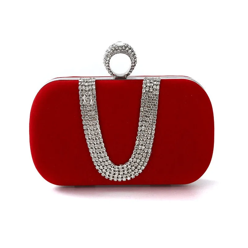 Luxurious party bag with diamonds