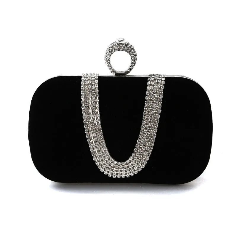 Luxurious party bag with diamonds