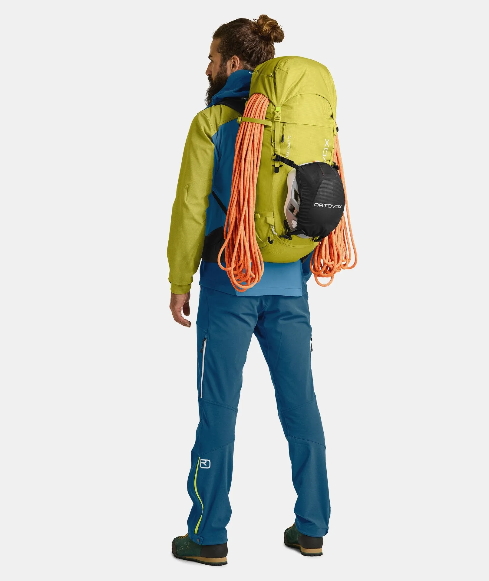 Peak Light 32 Mountaineering Pack