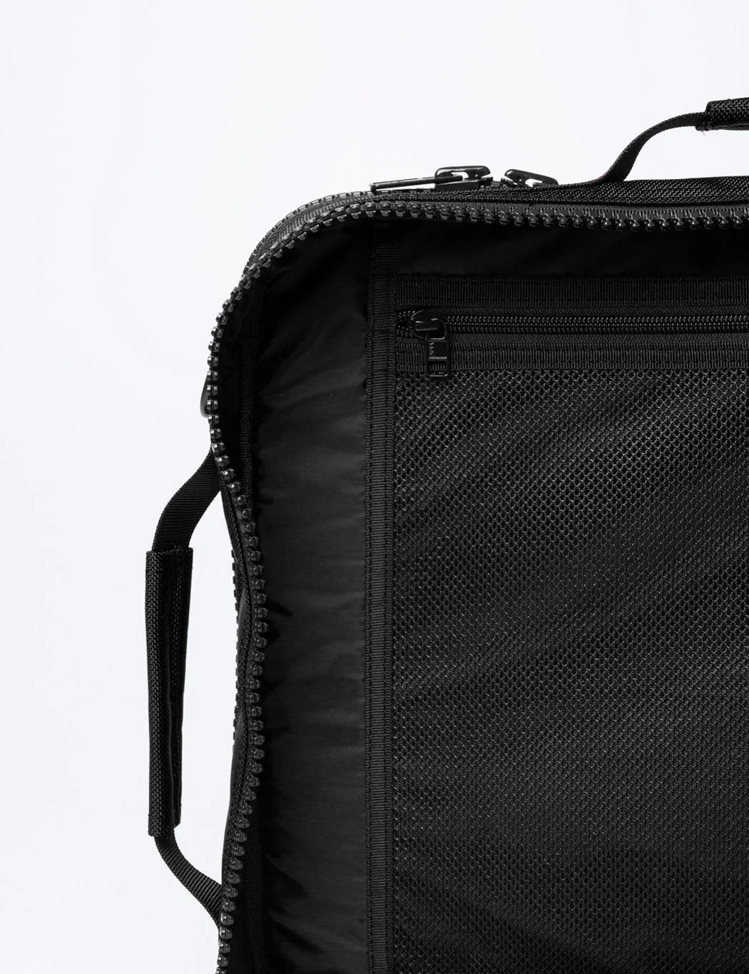 Sandqvist Tyre Messenger Bag - Black